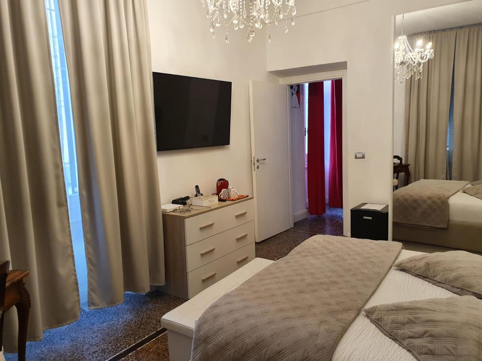 Varazze Suite Sauna E Hammam المظهر الخارجي الصورة